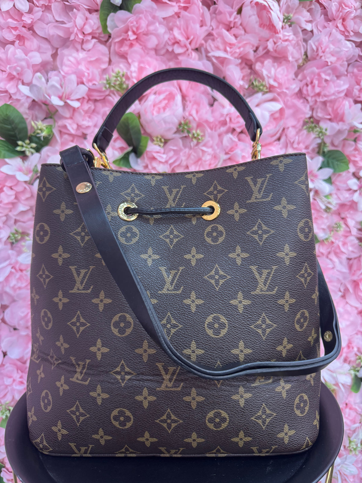 Louis Vuitton Neonoe