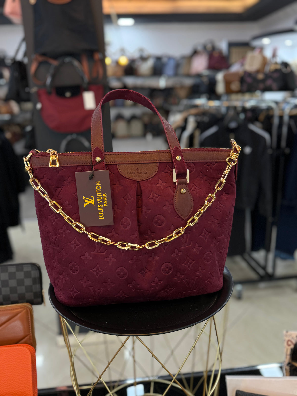 Louis Vuitton μπορντό
