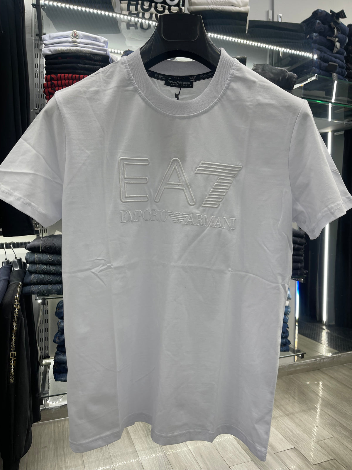 EA7