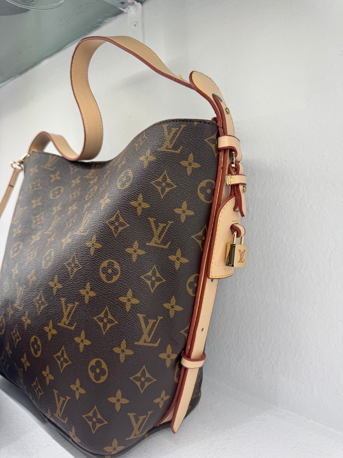 Τσάντα Louis Vuitton
