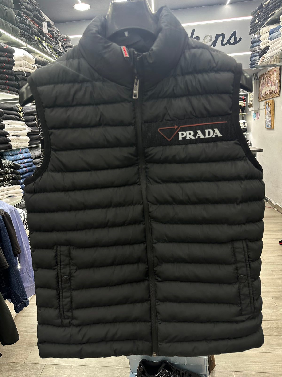 Prada μαύρο