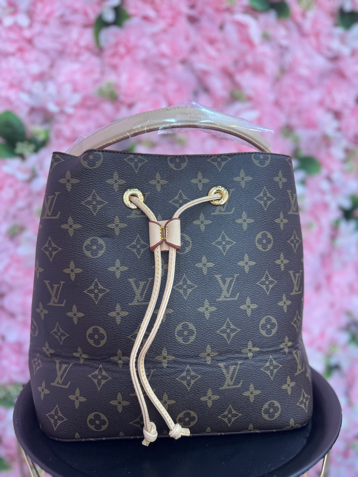 Louis Vuitton Neonoe