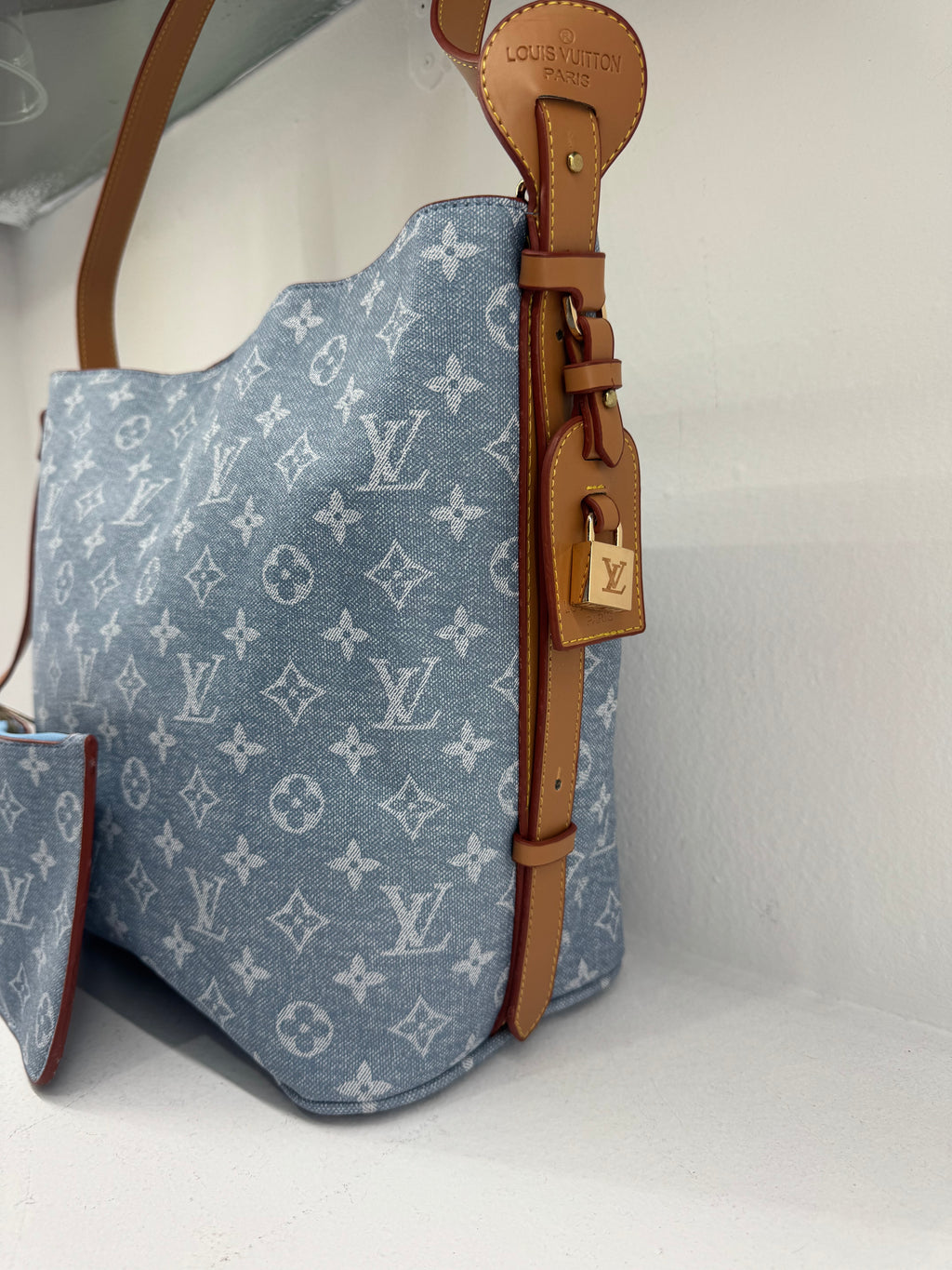 Τσάντα Louis Vuitton