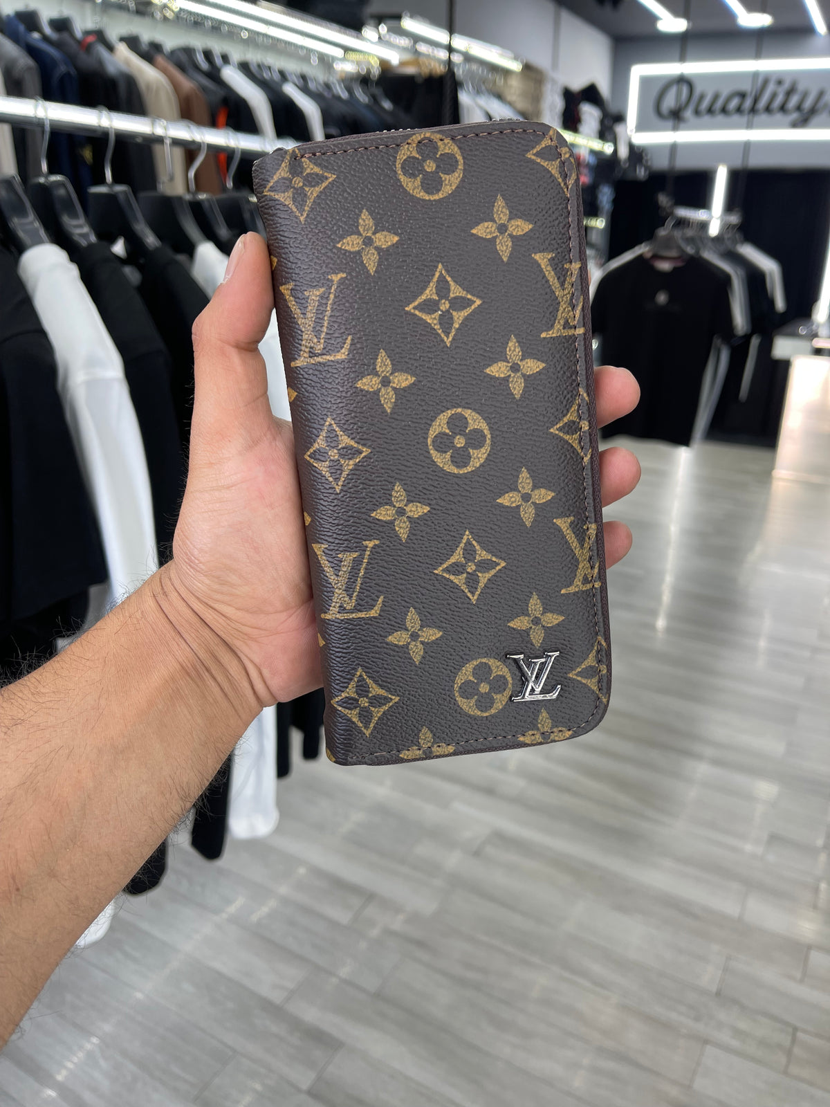 Πορτοφόλι Louis Vuitton