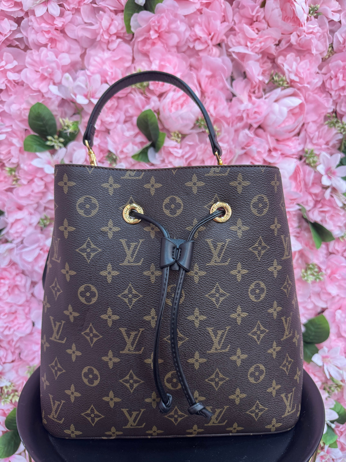 Louis Vuitton Neonoe
