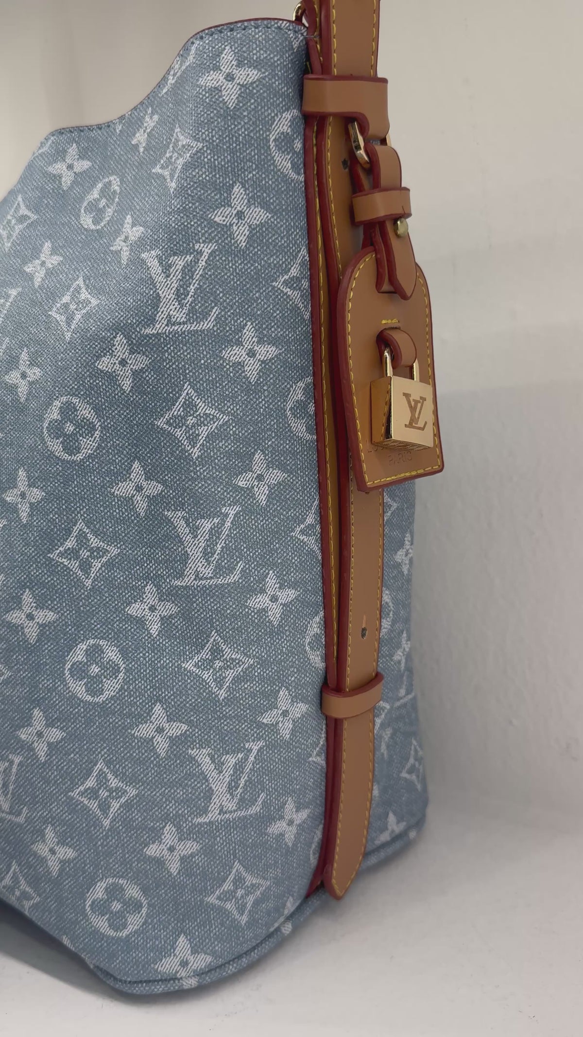 Τσάντα Louis Vuitton